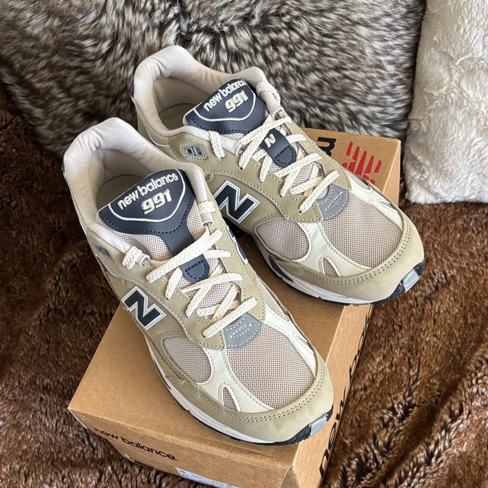 New Balance 991 Made in UK Leather / Mesh Tan and Gray Sneakers Men’s 8.5